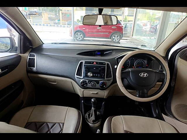 Used Hyundai i20 [2010-2012] Magna 1.2 in Kolkata