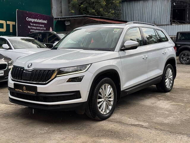 Used Skoda Kodiaq [2017-2020] Style 2.0 TDI 4x4 AT in Pune