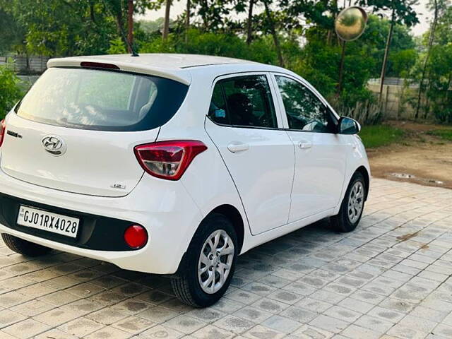 Used Hyundai Grand i10 Magna 1.2 Kappa VTVT in Ahmedabad