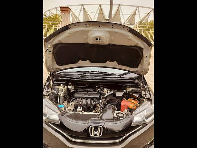 Used Honda Jazz [2015-2018] V Petrol in Delhi