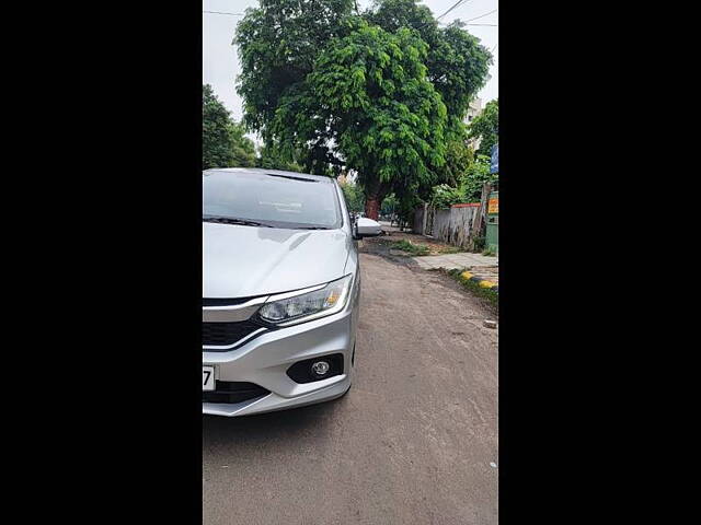 Used Honda City 4th Generation VX Petrol [2017-2019] in Ahmedabad