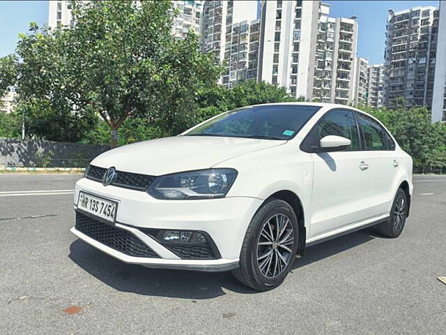 Used Volkswagen Vento [2014-2015] Highline Petrol AT in Noida