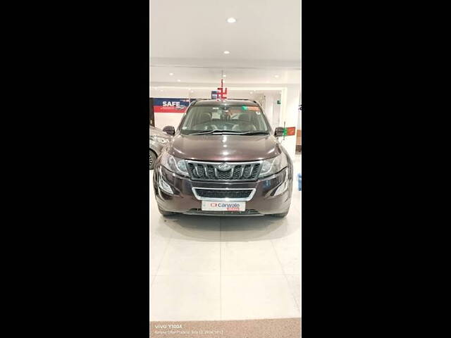 Used 2015 Mahindra XUV500 in Kanpur