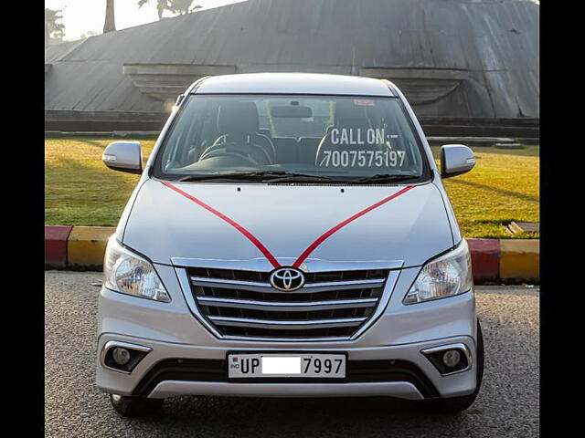 Used 2013 Toyota Innova in Lucknow
