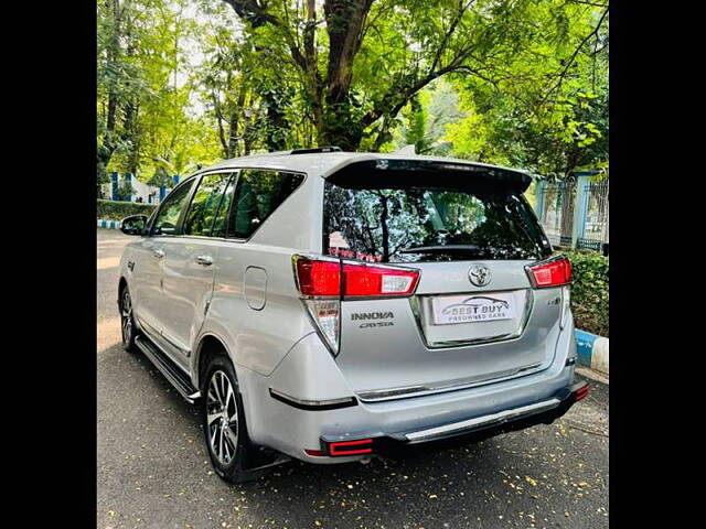 Used Toyota Innova Crysta ZX 2.4 7 STR in Kolkata