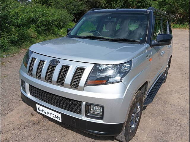 Used Mahindra TUV300 [2015-2019] T10 AMT Dual Tone in Pune