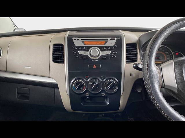 Used Maruti Suzuki Wagon R 1.0 [2014-2019] VXI in Ahmedabad