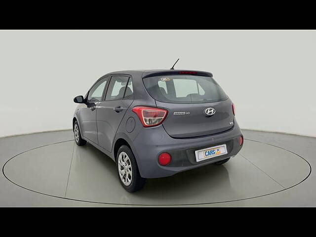 Used Hyundai Grand i10 Magna 1.2 Kappa VTVT in Ahmedabad