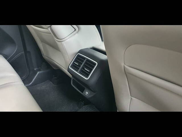 Used Mahindra XUV700 AX 7 Petrol AT Luxury Pack 7 STR [2021] in Mumbai