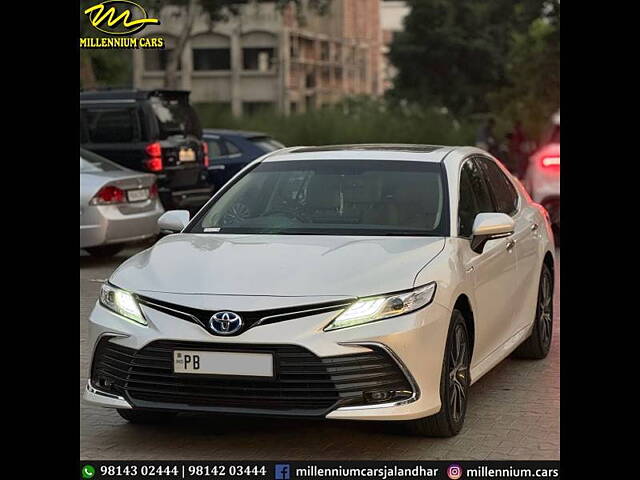 Used Toyota Camry Hybrid in Jalandhar