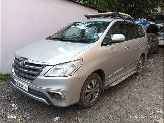 Used Toyota Innova [2013-2014] 2.5 VX 8 STR BS-IV in Mumbai