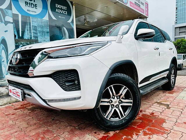 Used Toyota Fortuner [2016-2021] 2.8 4x2 AT [2016-2020] in Ahmedabad