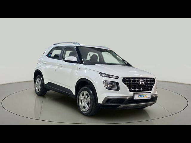 Used 2022 Hyundai Venue in Chandigarh