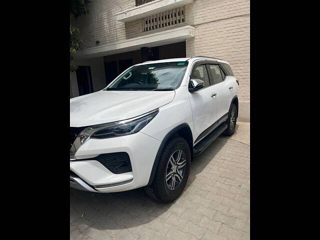 Used Toyota Fortuner 4X2 AT 2.8 Diesel in Chandigarh