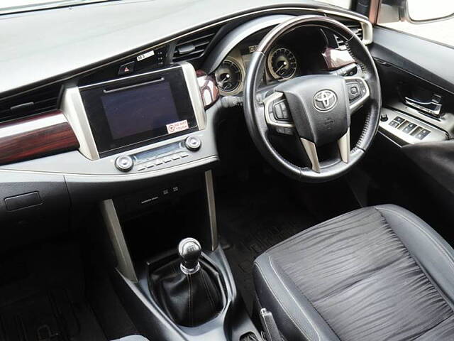 Used Toyota Innova Crysta [2016-2020] 2.4 V Diesel in Kolkata