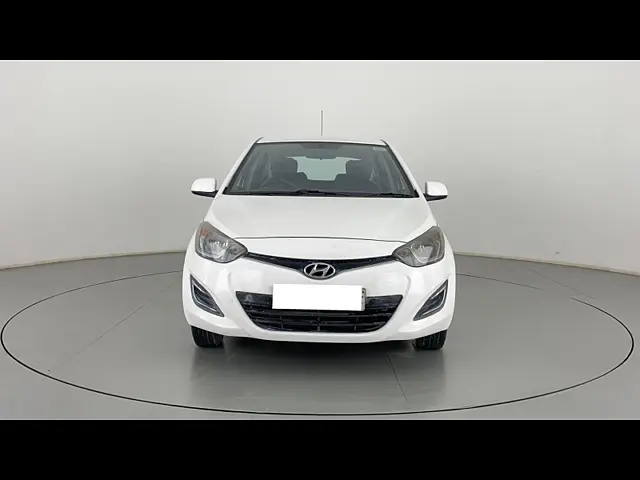 Used 2013 Hyundai i20 in Delhi