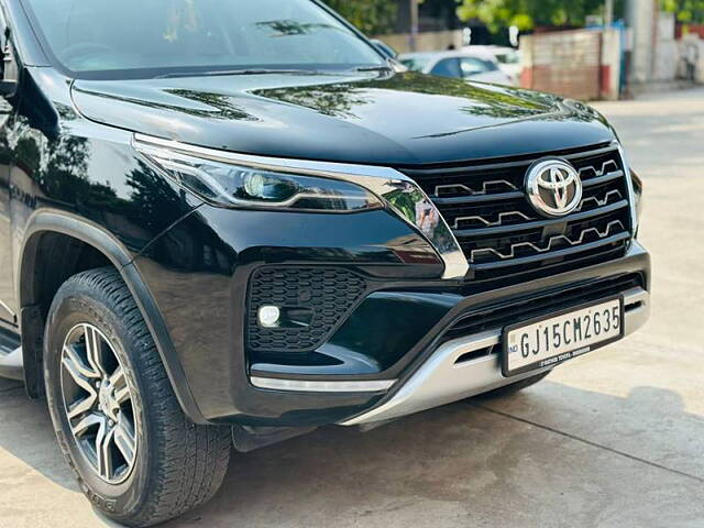 Used Toyota Fortuner [2016-2021] 2.8 4x2 AT [2016-2020] in Surat