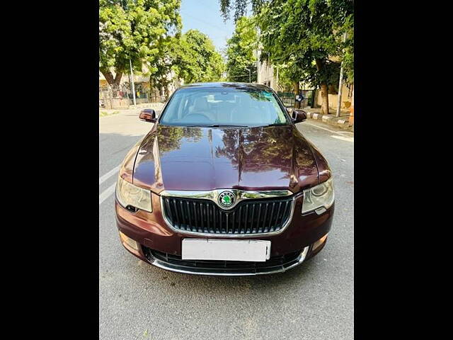 Used 2011 Skoda Superb in Delhi