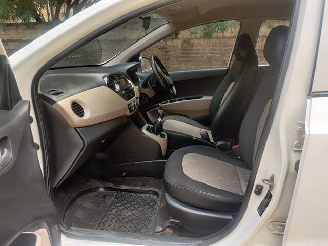 Used Hyundai Grand i10 [2013-2017] Sportz 1.2 Kappa VTVT [2013-2016] in Delhi