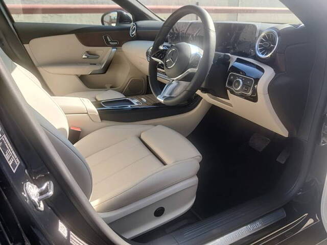 Used Mercedes-Benz GLC [2019-2023] 220d 4MATIC Progressive in Dehradun