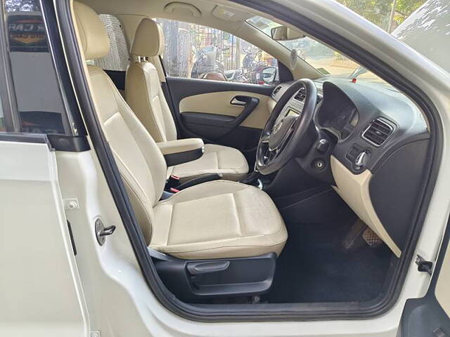 Used Volkswagen Vento [2015-2019] Highline Plus 1.2 (P) AT 16 Alloy in Pune