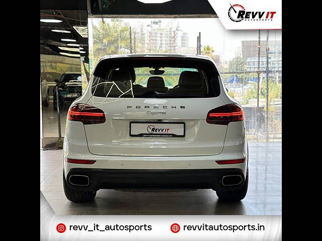 Used Porsche Macan Base [2021-2023] in Gurgaon