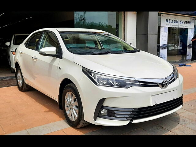 Used Toyota Corolla Altis [2014-2017] G AT Petrol in Ahmedabad