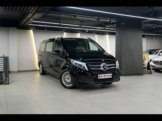 Used Mercedes-Benz V-Class Expression ELWB in Kolkata