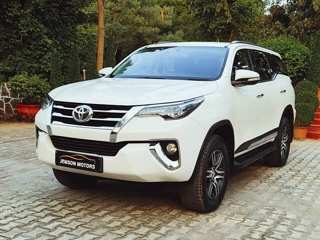 Used Toyota Fortuner [2016-2021] 2.8 4x2 AT [2016-2020] in Delhi