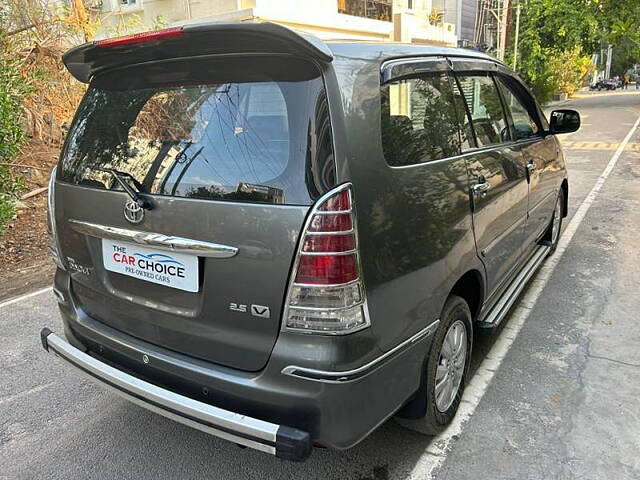 Used Toyota Innova [2009-2012] 2.5 VX 8 STR BS-IV in Hyderabad