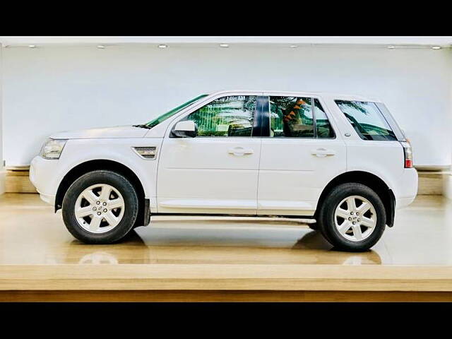 Used Land Rover Freelander 2 SE in Pune