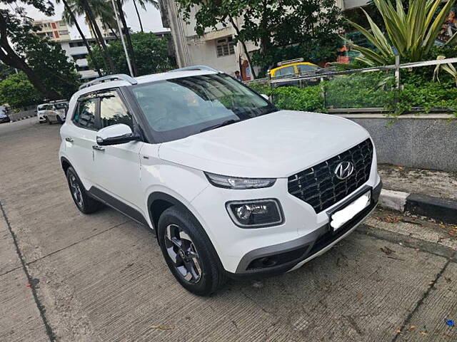 Used 2021 Hyundai Venue in Mumbai