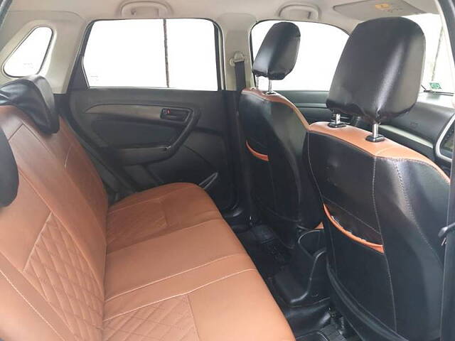 Used Maruti Suzuki Vitara Brezza [2016-2020] VDi in Ahmedabad