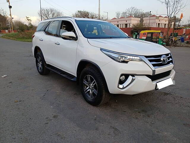 Used Toyota Fortuner [2016-2021] 2.8 4x2 AT [2016-2020] in Chandigarh
