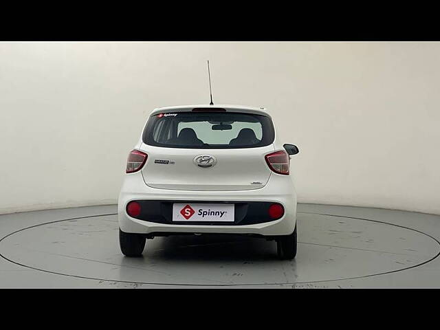 Used Hyundai Grand i10 Magna AT 1.2 Kappa VTVT in Ahmedabad