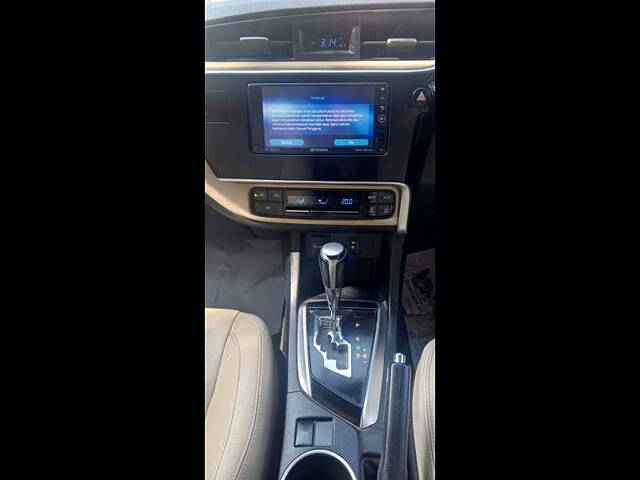 Used Toyota Corolla Altis [2014-2017] VL AT Petrol in Mumbai