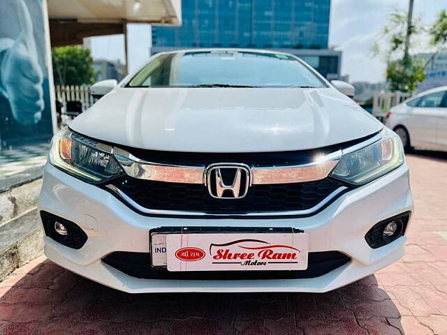 Used Honda City 4th Generation ZX Diesel in Ahmedabad