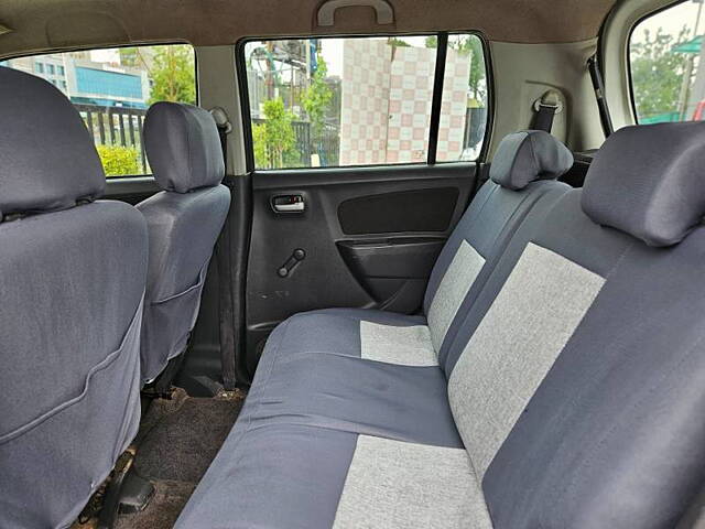 Used Maruti Suzuki Wagon R 1.0 [2010-2013] LXi CNG in Ahmedabad