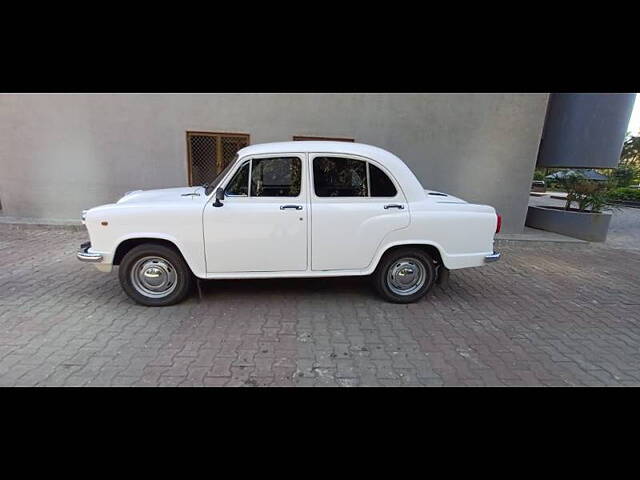 Used Hindustan Motors Ambassador Grand 2000 DSZ in Mumbai