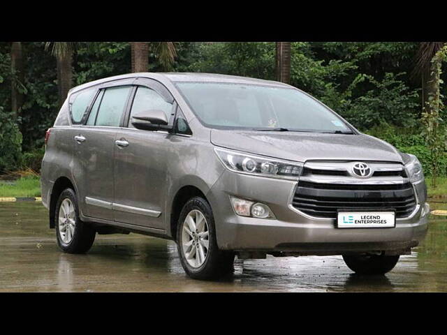 Used Toyota Innova Crysta [2016-2020] 2.4 V Diesel in Thane