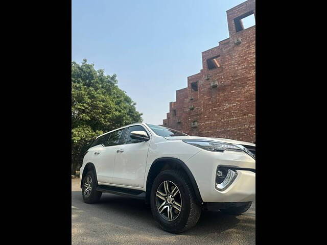 Used Toyota Fortuner [2016-2021] 2.8 4x2 AT [2016-2020] in Delhi