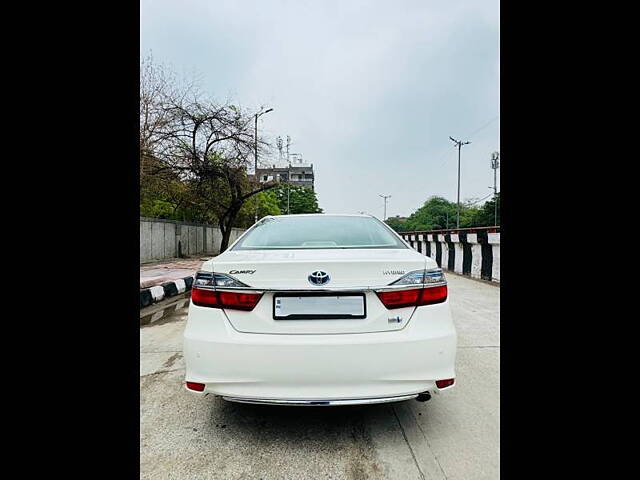 Used Toyota Camry Hybrid in Delhi