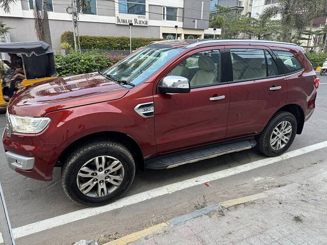 Used Ford Endeavour [2016-2019] Titanium 3.2 4x4 AT in Hyderabad