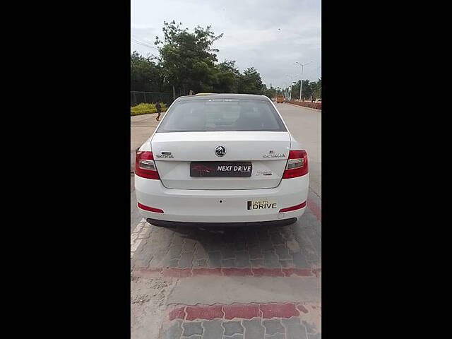 Used Skoda Octavia [2017-2021] 2.0 TDI CR Style in Bangalore