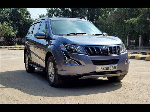 Used Mahindra XUV500 [2015-2018] W10 AWD in Lucknow