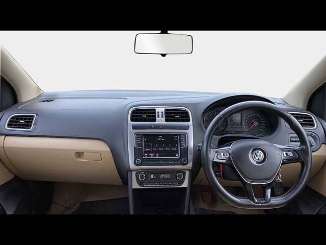 Used Volkswagen Polo [2016-2019] Highline1.2L (P) in Rajkot