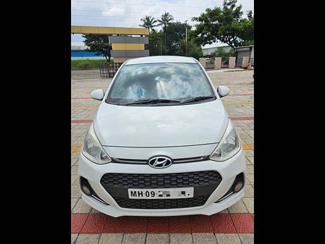 Used Hyundai Grand i10 Sportz 1.2 Kappa VTVT Dual Tone in Kolhapur