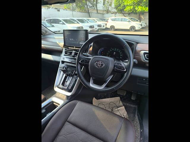 Used Toyota Innova Hycross ZX (O) Hybrid 7 STR in Mumbai