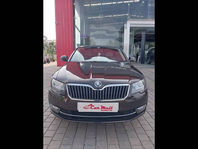 Used 2015 Skoda Superb in Nashik