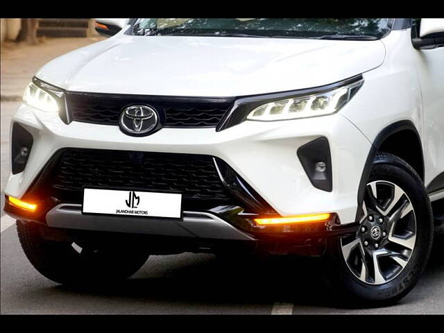 Used Toyota Fortuner 4X4 AT 2.8 Legender in Delhi